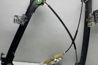 Leve vitre electrique avant gauche CITROEN C6 Photo n°1