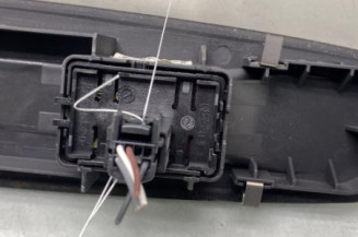 Interrupteur de leve vitre avant droit RENAULT LATITUDE