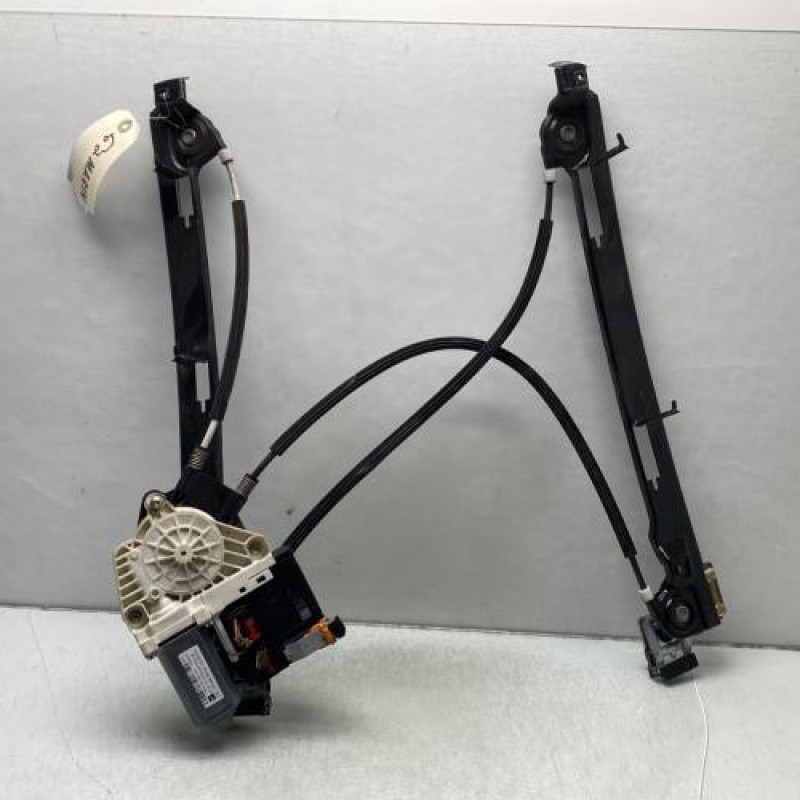 Leve vitre electrique avant gauche SEAT ALTEA Photo n°6