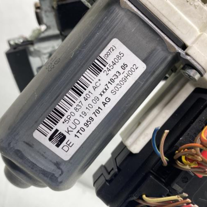 Leve vitre electrique avant gauche SEAT ALTEA Photo n°8
