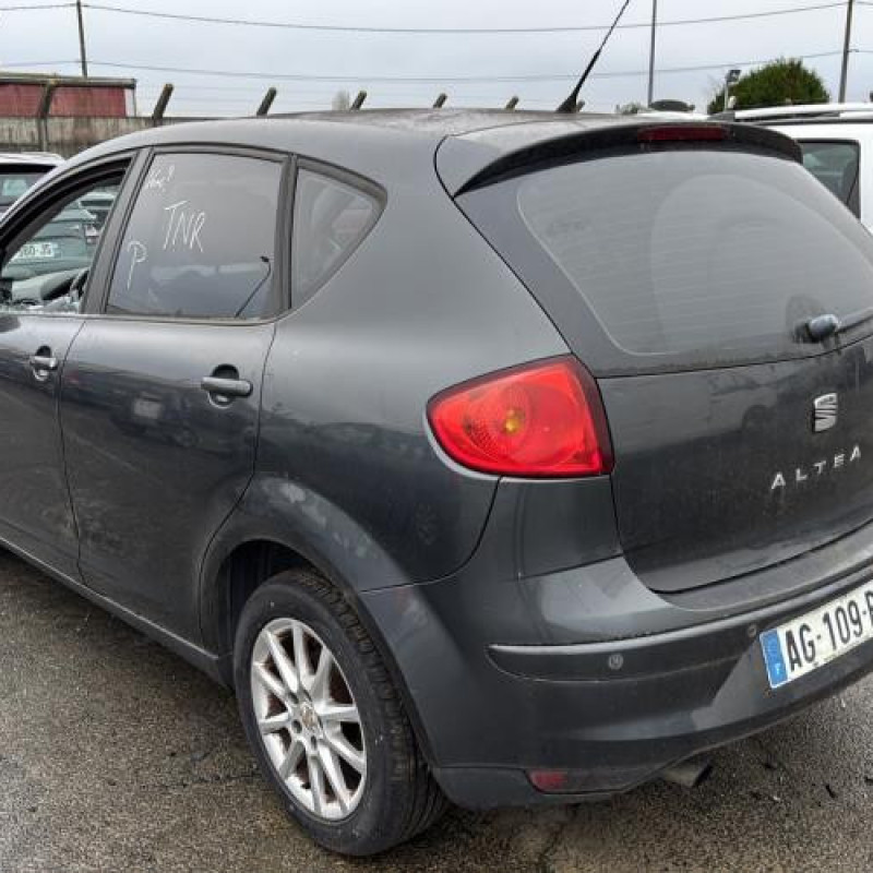 Leve vitre electrique avant gauche SEAT ALTEA Photo n°12