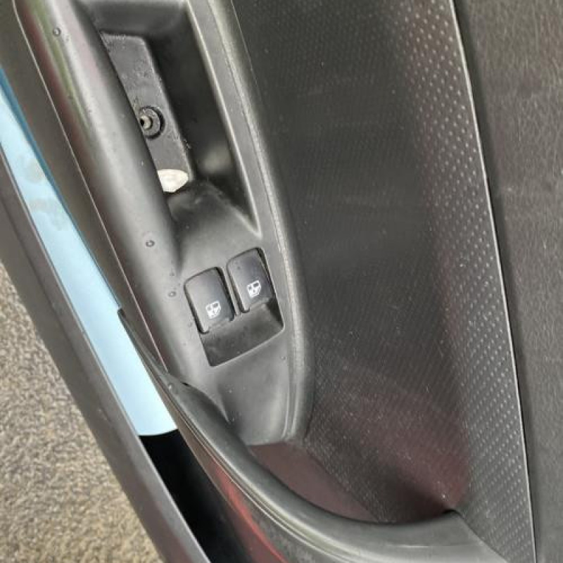 Porte avant droit CHEVROLET AVEO 1 Photo n°18