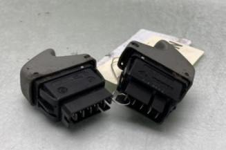 Interrupteur de leve vitre avant gauche RENAULT TWINGO 1