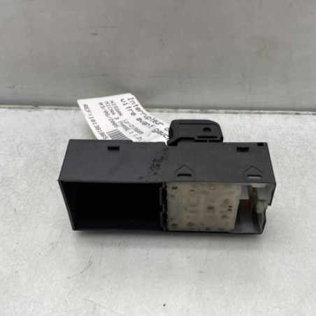 Interrupteur de leve vitre avant gauche NISSAN MICRA 3