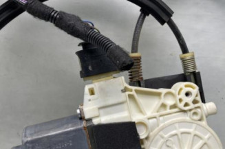 Leve vitre electrique arriere droit FORD MONDEO 3