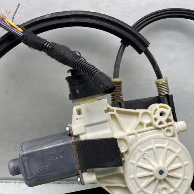 Leve vitre electrique arriere droit FORD MONDEO 3 Photo n°5