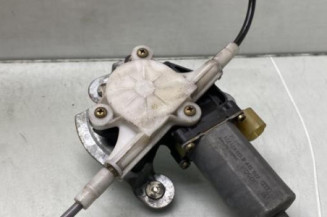 Leve vitre electrique avant droit RENAULT MEGANE 1