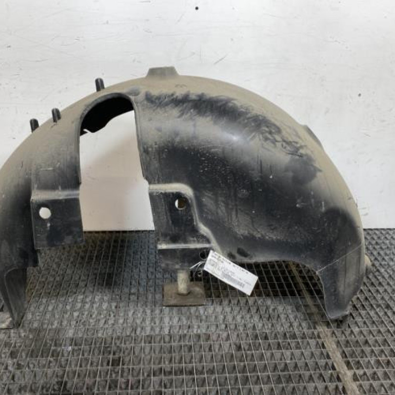 Pare boue arriere gauche RENAULT CLIO 5 Photo n°1
