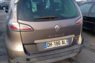 RENAULT SCENIC 3 PHASE 3 1.2i - 16V TURBO TCE 115