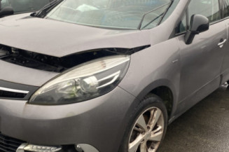 RENAULT SCENIC 3 PHASE 3 1.2i - 16V TURBO TCE 115