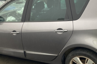 RENAULT SCENIC 3 PHASE 3 1.2i - 16V TURBO TCE 115
