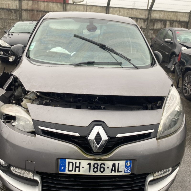 RENAULT SCENIC 3 PHASE 3 1.2i - 16V TURBO TCE 115 Photo n°20