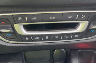 RENAULT SCENIC 3 PHASE 3 1.2i - 16V TURBO TCE 115