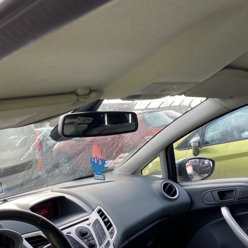 FORD FIESTA 6 PHASE 1 1.6 TI - 16V Photo n°14
