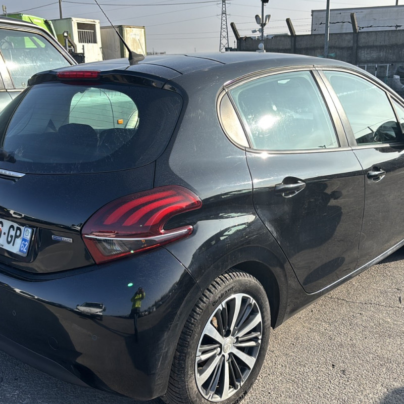 PEUGEOT 208 1 PHASE 2 1.2 VTI - 12V Photo n°3