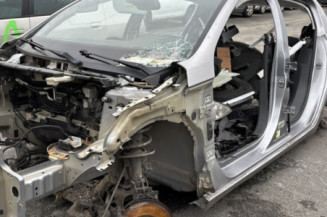 PEUGEOT 308 2 PHASE 1 1.6 THP - 16V TURBO Photo n°1