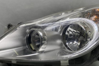Optique avant principal gauche (feux)(phare) OPEL CORSA D Photo n°1