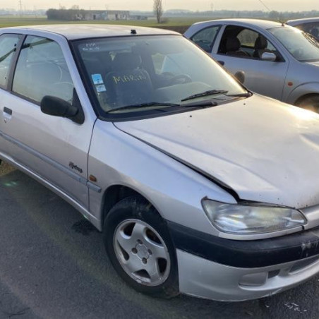 Feu arriere principal gauche (feux) PEUGEOT 306