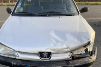 Feu arriere principal gauche (feux) PEUGEOT 306
