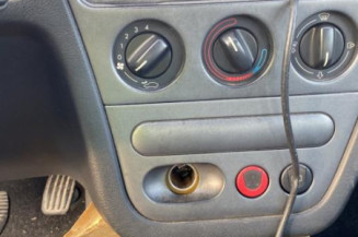 Feu arriere principal gauche (feux) PEUGEOT 306