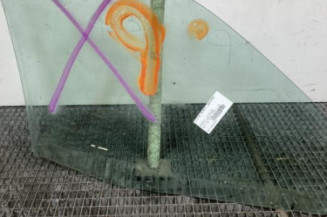 Vitre avant gauche RENAULT CLIO 2 CAMPUS