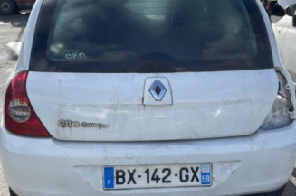 Vitre avant gauche RENAULT CLIO 2 CAMPUS