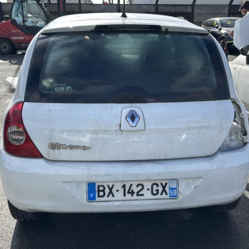 Vitre avant gauche RENAULT CLIO 2 CAMPUS Photo n°10