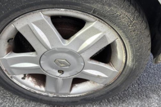 Vitre avant gauche RENAULT CLIO 2 CAMPUS