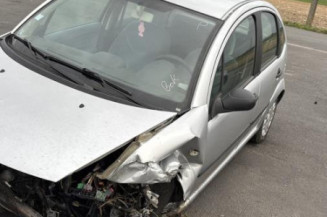 Feu arriere stop central CITROEN C3 1 Photo n°1