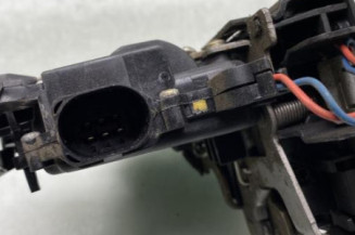 Serrure arriere droit VOLKSWAGEN GOLF 4