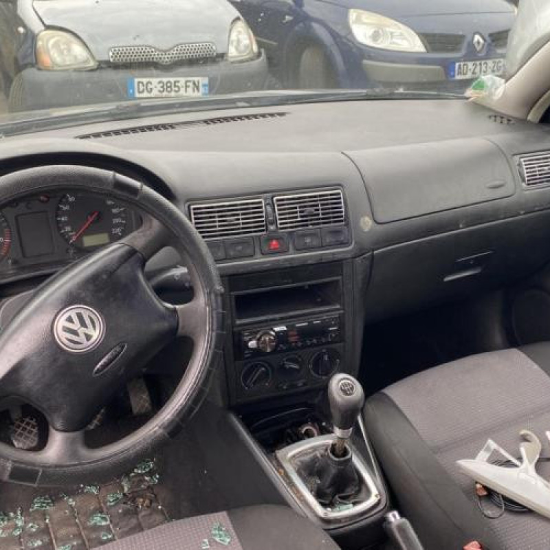 Serrure arriere droit VOLKSWAGEN GOLF 4 Photo n°9