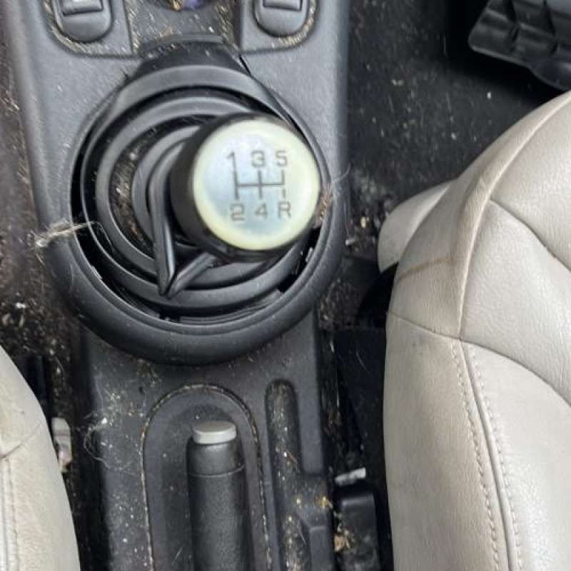 Verin de coffre CITROEN C3 1 Photo n°12