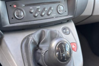 Poignee porte avant gauche RENAULT SCENIC 2