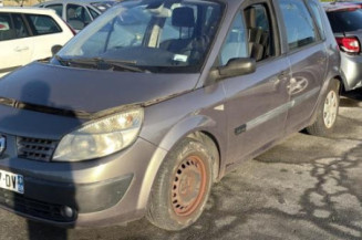 Poignee porte avant gauche RENAULT SCENIC 2