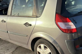 Poignee porte avant gauche RENAULT SCENIC 2