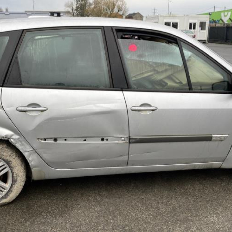 Bras essuie glace arriere RENAULT SCENIC 2 Photo n°7