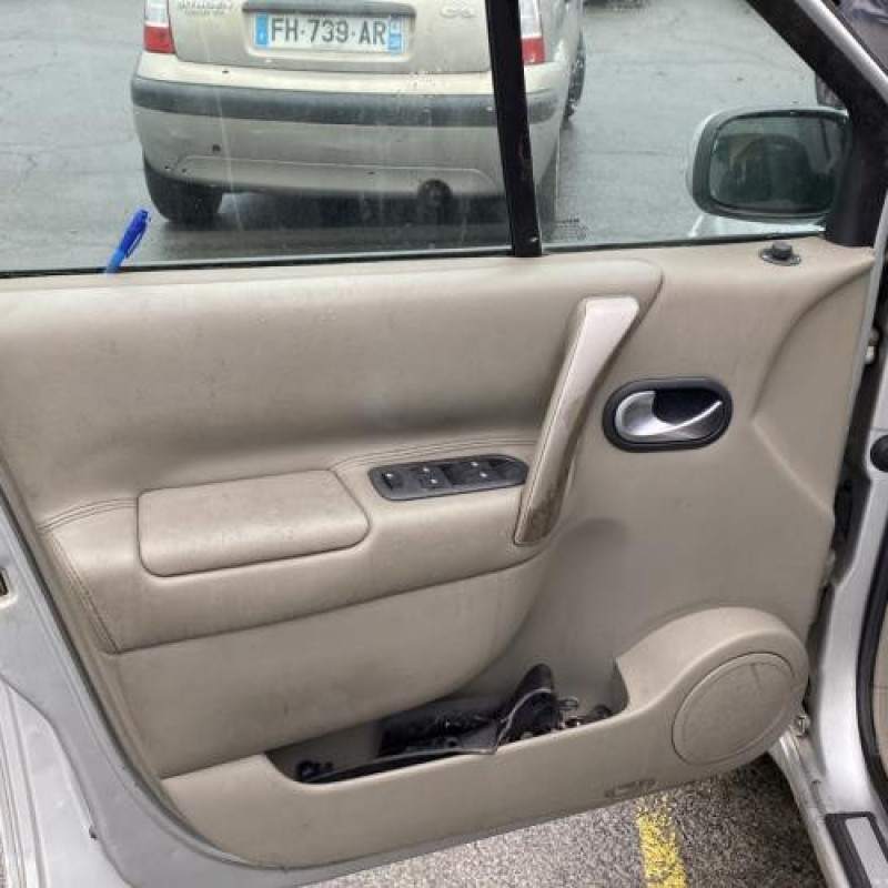 Bras essuie glace arriere RENAULT SCENIC 2 Photo n°10