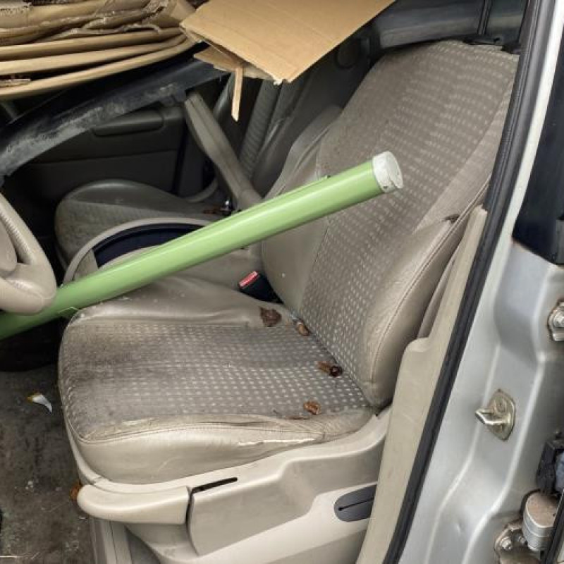 Bras essuie glace arriere RENAULT SCENIC 2 Photo n°13