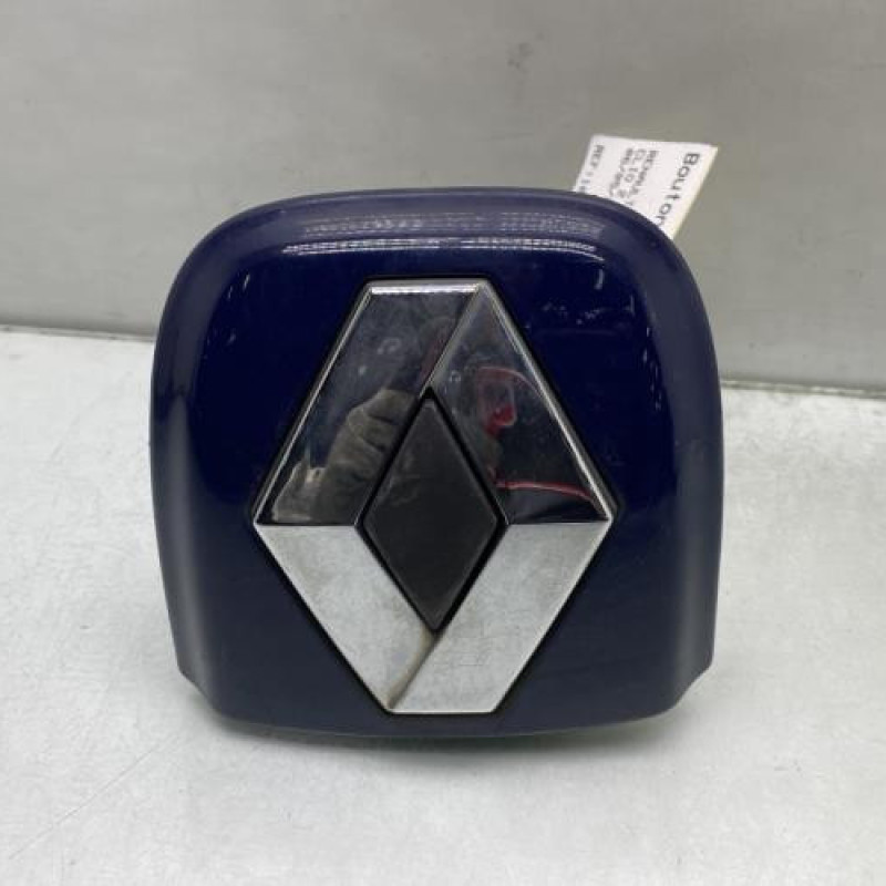 Bouton de coffre RENAULT CLIO 2 Photo n°1