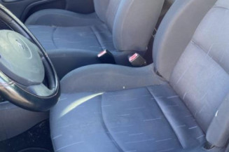 Bouton de coffre RENAULT CLIO 2