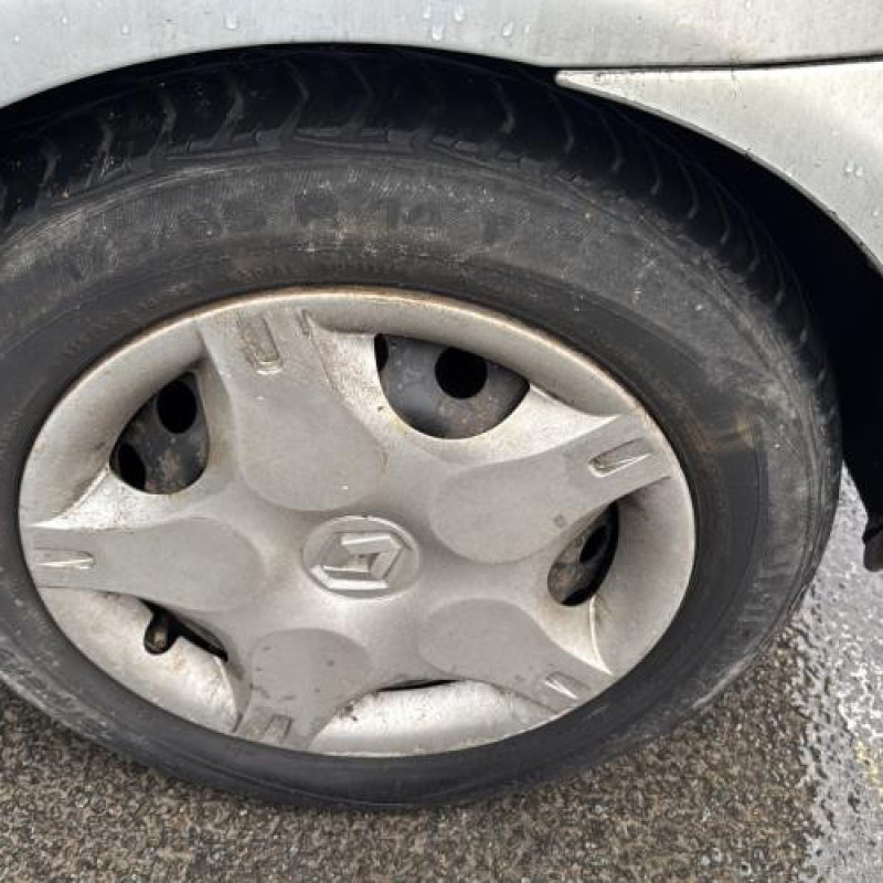 Interrupteur de leve vitre avant droit RENAULT CLIO 2 Photo n°14