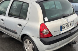 Crochet de remorquage RENAULT CLIO 2