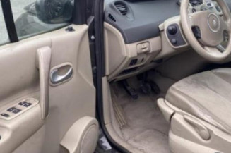 Feu arriere stop central RENAULT SCENIC 2
