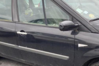 Feu arriere stop central RENAULT SCENIC 2