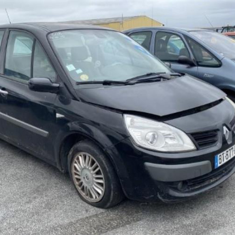 Feu arriere stop central RENAULT SCENIC 2 Photo n°12