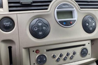 Feu arriere stop central RENAULT SCENIC 2
