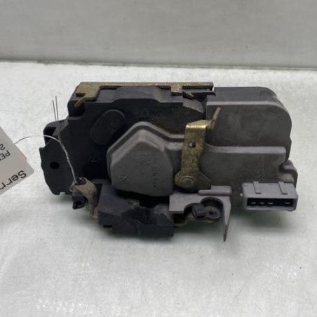 Serrure arriere droit PEUGEOT 206