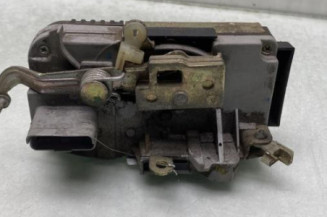 Serrure avant gauche CITROEN C8