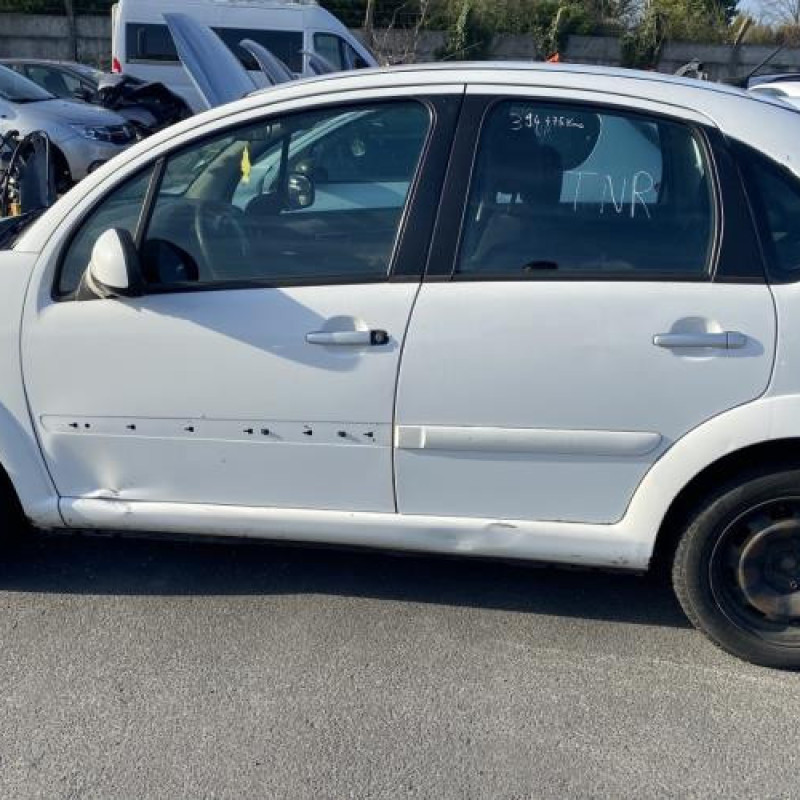 Feu arriere principal droit (feux) CITROEN C3 1 Photo n°9