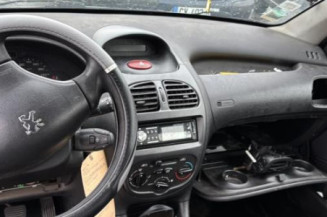 Serrure arriere droit PEUGEOT 206